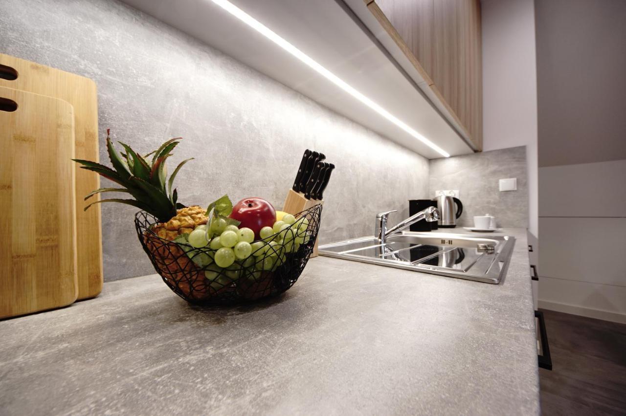 Bh Properties, Apartamenty Teatr Wybrzeze Srodmiescie グダニスク エクステリア 写真