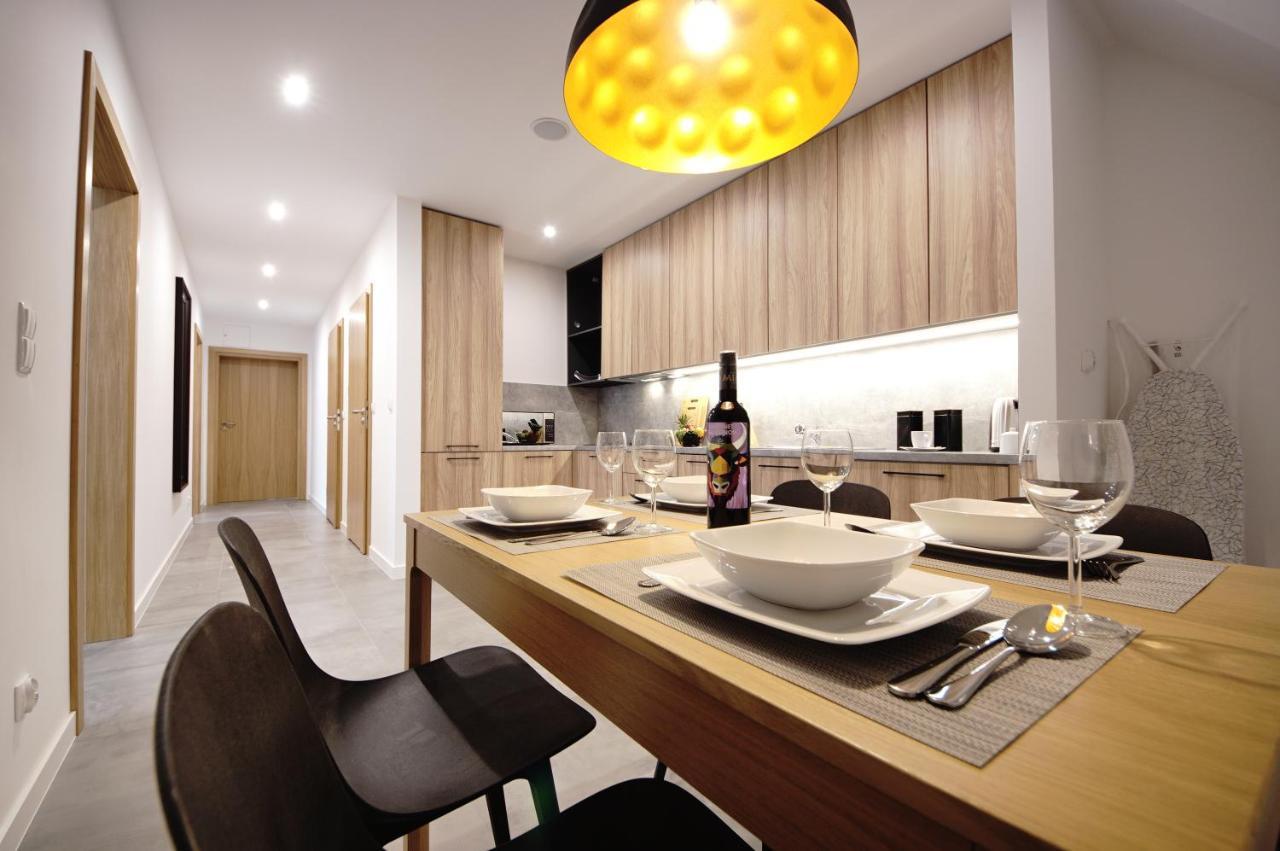 Bh Properties, Apartamenty Teatr Wybrzeze Srodmiescie グダニスク エクステリア 写真