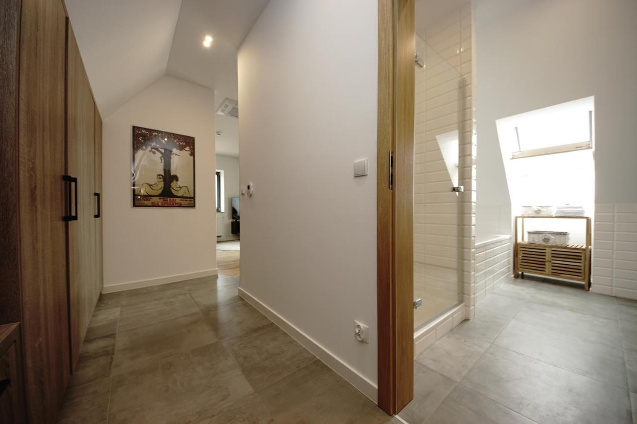 Bh Properties, Apartamenty Teatr Wybrzeze Srodmiescie グダニスク エクステリア 写真