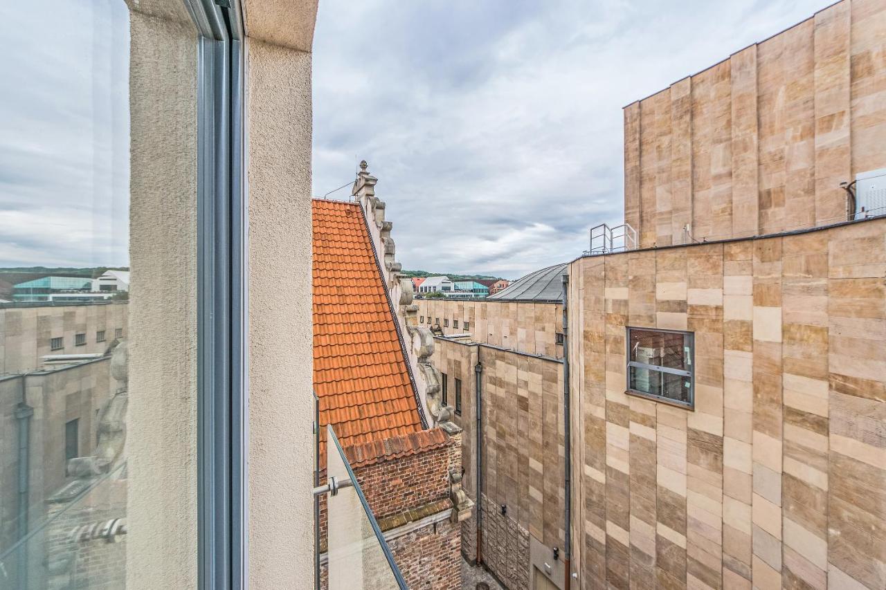 Bh Properties, Apartamenty Teatr Wybrzeze Srodmiescie グダニスク エクステリア 写真